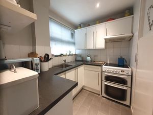 Kitchen- click for photo gallery